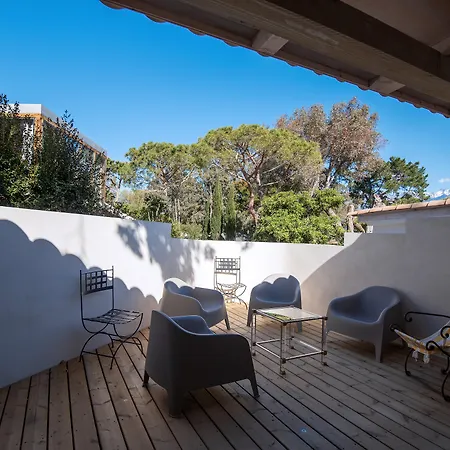 Campo Di Fiori, Maisons De Charme 4* Καλβί