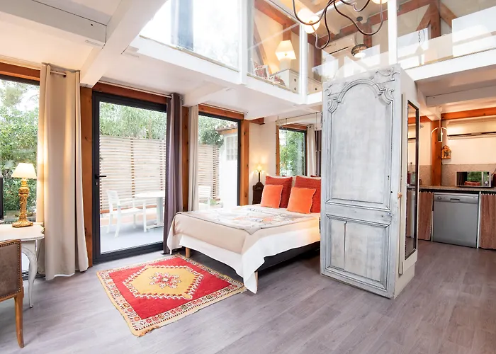 Apart-hotel Campo Di Fiori, Maisons De Charme