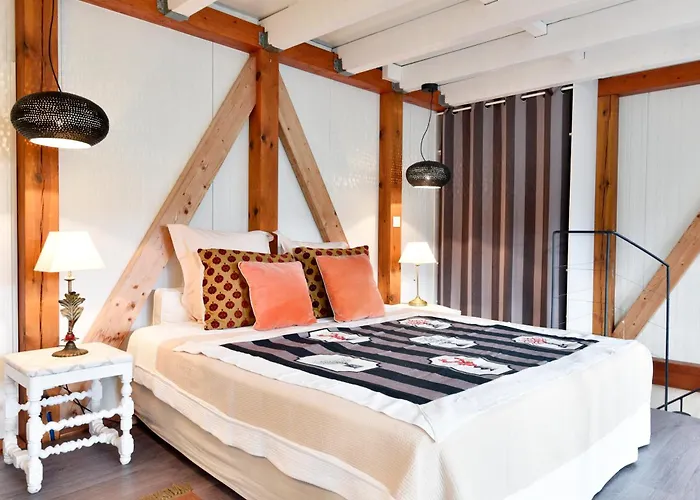 Campo Di Fiori, Maisons De Charme Apart-hotel Calvi (Corsica)