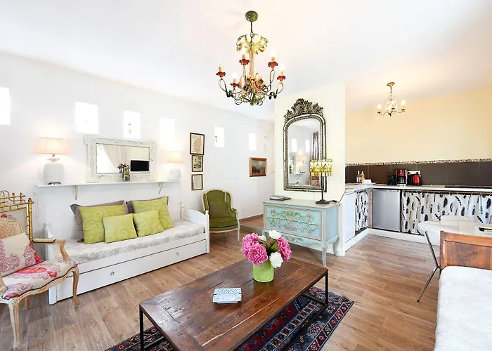 Campo Di Fiori, Maisons De Charme Calvi (Corsica)