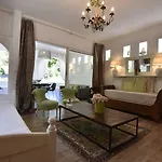 Apartahotel Campo Di Fiori, Maisons De Charme 4*