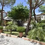 Apartahotel Campo Di Fiori, Maisons De Charme Calvi (Corsica)