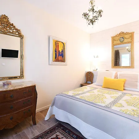 Apartmanhotel Campo Di Fiori, Maisons De Charme Calvi