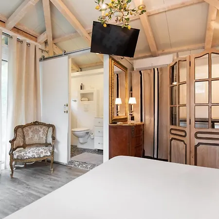 Campo Di Fiori, Maisons De Charme 4* Кальви