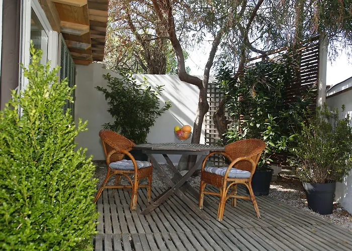 Campo Di Fiori, Maisons De Charme קאלבי