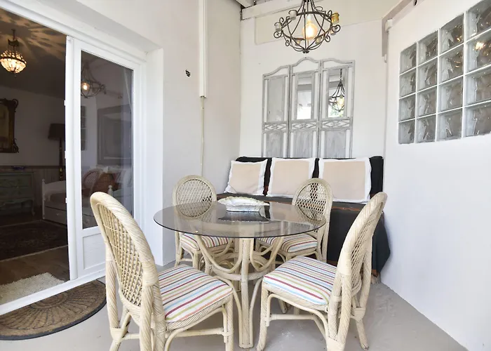 Campo Di Fiori, Maisons De Charme 4* קאלבי